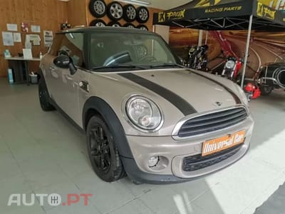 MINI Cooper D Baker Street