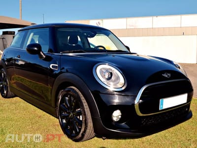MINI Cooper Cooper D Auto