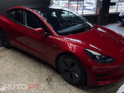Tesla Model 3 Standard Range Plus RWD