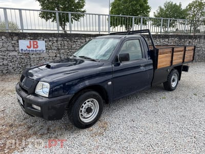 Mitsubishi L200 2.5TD Cab. Simples 3LUG Nacional