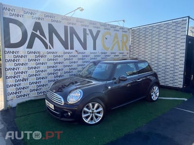 MINI Cooper Cooper D