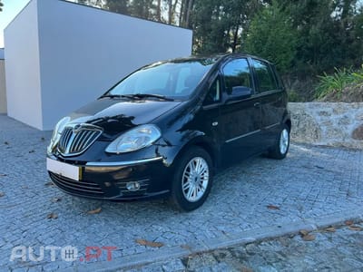 Lancia Musa 1.4 16V Platino