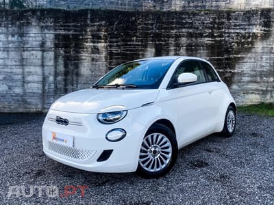 Fiat 500e Action