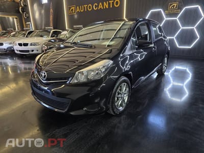 Toyota Yaris 1.3 VVT-i Sol High Pack