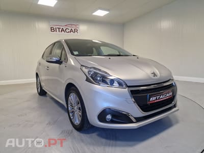 Peugeot 208 1.2 STYLE