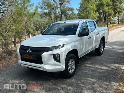 Mitsubishi L200 2.3 DI-D CD Invite 4WD