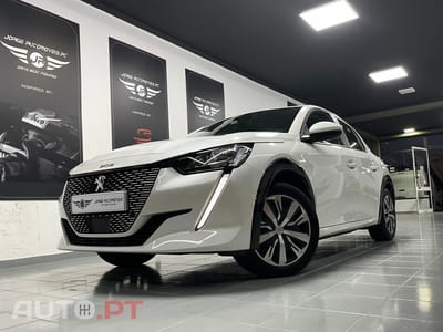 Peugeot E-208 50 kWh Active Pack