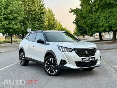 Peugeot 2008 PureTech 155 EAT8 GT