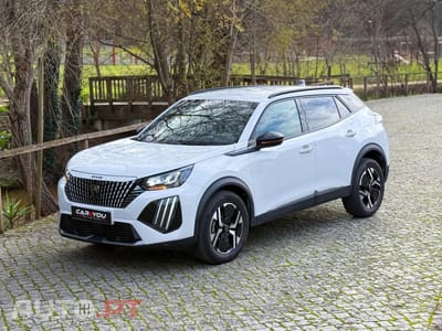 Peugeot 2008 1.2 PureTech Allure