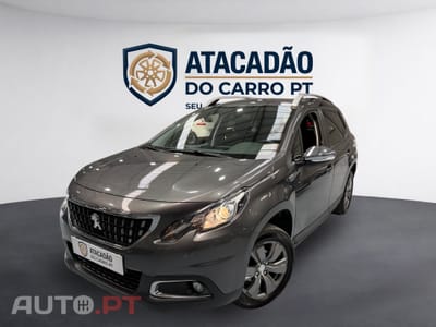 Peugeot 2008 1.2 e-VTi Style