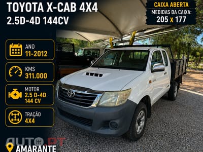Toyota Hilux X-Cab 4x4 2.5D-4D 144cv
