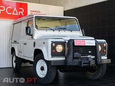 Land Rover Defender 90 SW 2.5 Td5 E