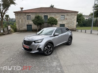 Peugeot E-2008 50 kWh Allure