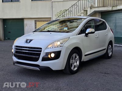 Peugeot 3008 2000 HDi hybrid4
