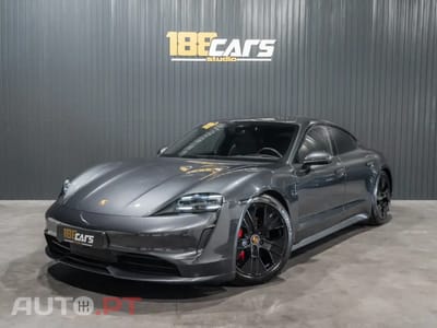 Porsche Taycan 4S