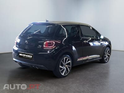 DS DS3 1.2 PureTech Black Lézard