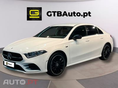 Mercedes-Benz A 250 e Limousine AMG I.V.A DEDUTÍVEL 