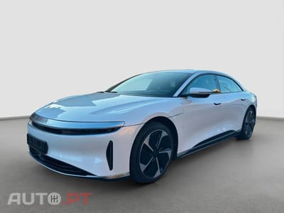 Lucid Air Pure AWD