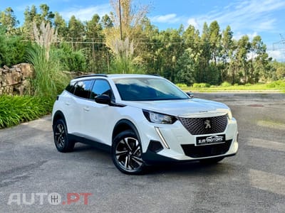 Peugeot E-2008 50 kWh Allure