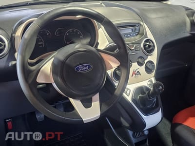 Ford KA 1.2 Titanium X