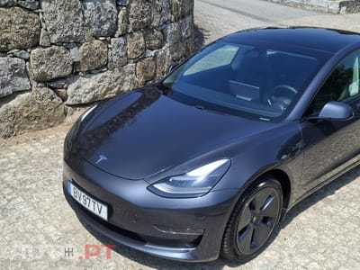 Tesla Model 3 Long Range AWD Dual Motor