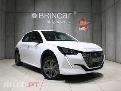 Peugeot E-208 50 kWh Active Pack