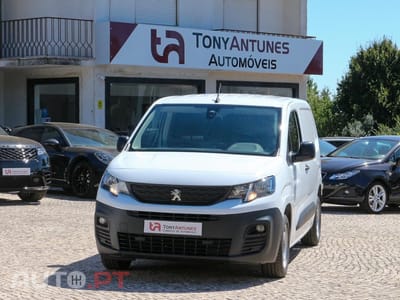Peugeot Partner Outro