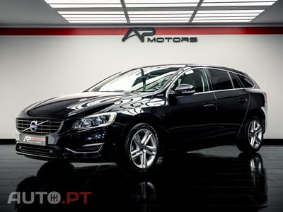 Volvo V60 2.4 D6 Momentum AWD Phev