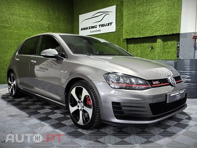 Volkswagen Golf GTI Performance BlueMotion DSG
