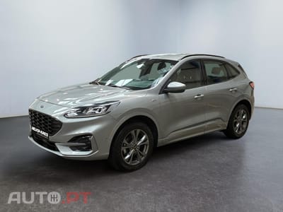 Ford Kuga 2.5 FHEV ST-Line I-AWD e-CVT