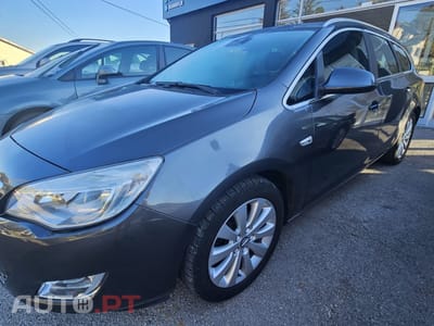 Opel Astra 1.7 CDTi Cosmo Start/Stop