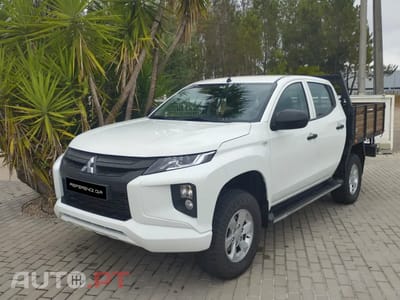 Mitsubishi L200 2.3 DI-D Space Cab Invite 4WD
