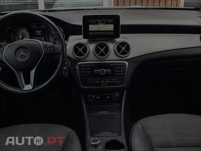Mercedes-Benz GLA 220 CDI 4Matic 7G-DCT Urban