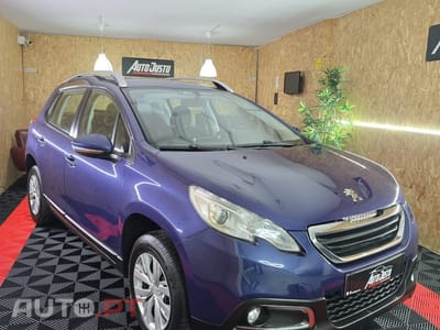 Peugeot 2008 1.2 VTi Active
