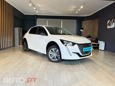 Peugeot E-208 50 kWh SE Style