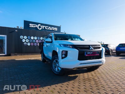 Mitsubishi L200 2.3 DI-D CD Invite 4WD