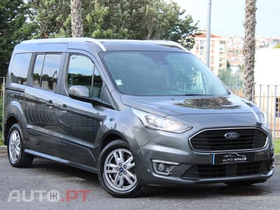 Ford Tourneo Grand 1.5 TDCi Titanium