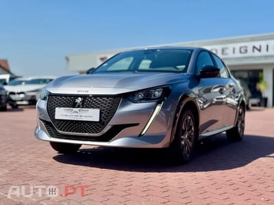 Peugeot E-208 50 kWh Active Pack