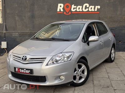 Toyota Auris 1.4 D-4D Comfort MM+Navi