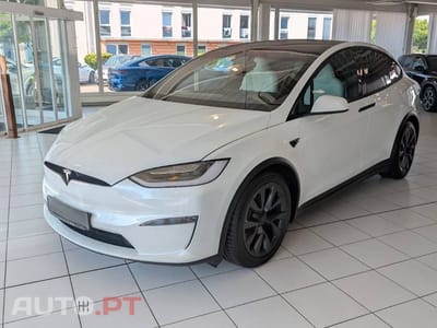 Tesla Model X Plaid AWD
