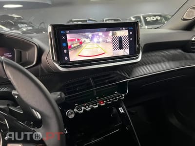Peugeot 2008 1.2 Hybrid Allure e-DCS6