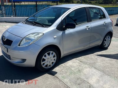 Toyota Yaris 1.0 VVT-i AC