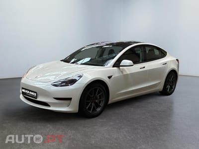 Tesla Model 3 Standard Range Plus RWD