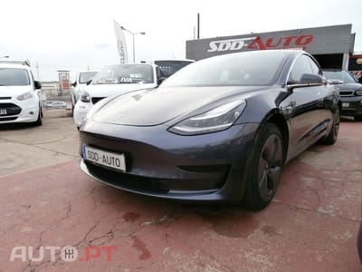 Tesla Model 3 Standard Range Plus RWD