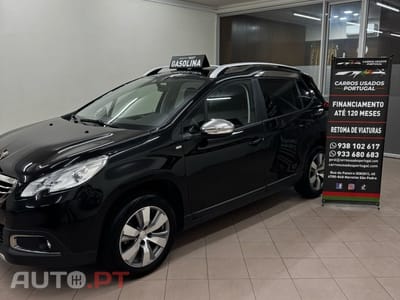 Peugeot 2008 1.2 PureTech Style
