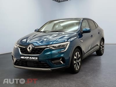 Renault Arkana E-Tech Business