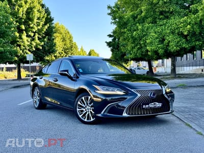 Lexus ES Executive+