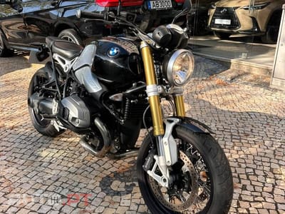BMW R Naked
