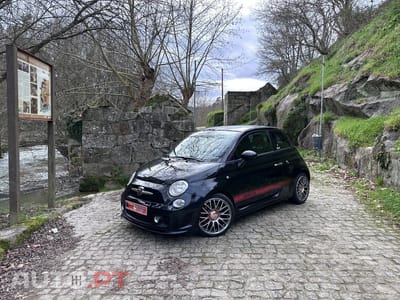 Abarth 500 1.4 T-Jet Competizione