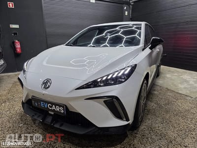 MG MG4 4 Luxury 64 kWh